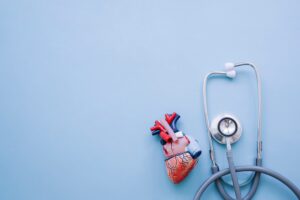 1778510894_6a01ec2eaf370_resizefile_modern-composition-with-realistic-heart-stethoscope