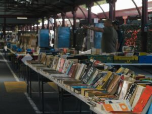 Photo book distribution