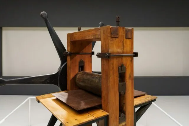 Photo history of printing press